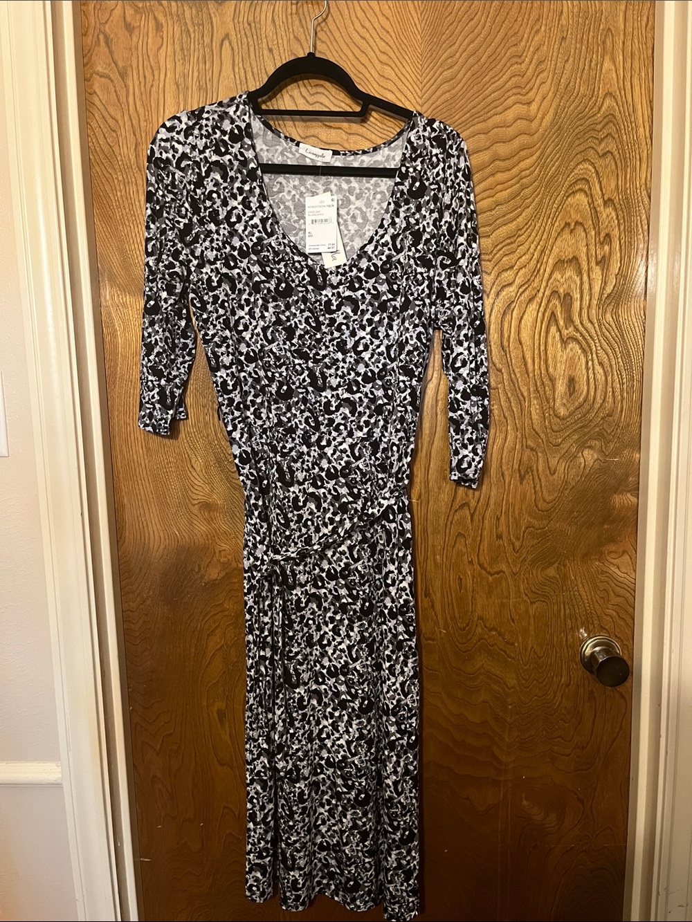 Xl Loveappella Black and White Maxi dress